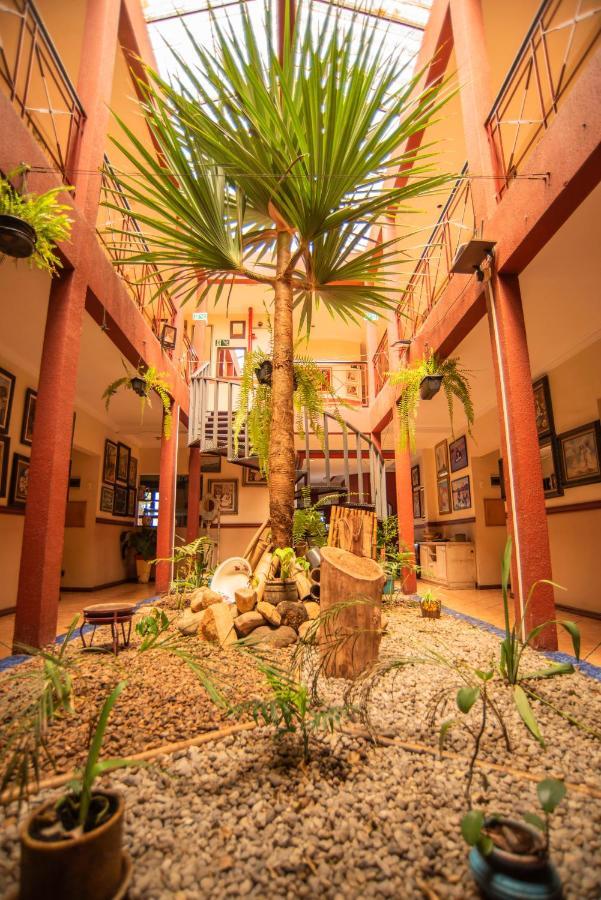 Giardino Hotel Itaquaquecetuba Luaran gambar